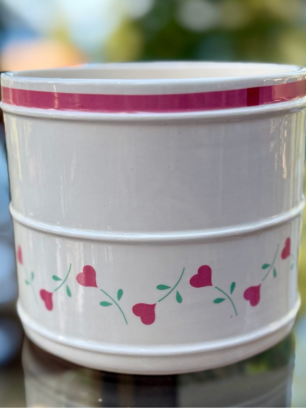 White Ceramic Planter with Pink Heart Vine Accent